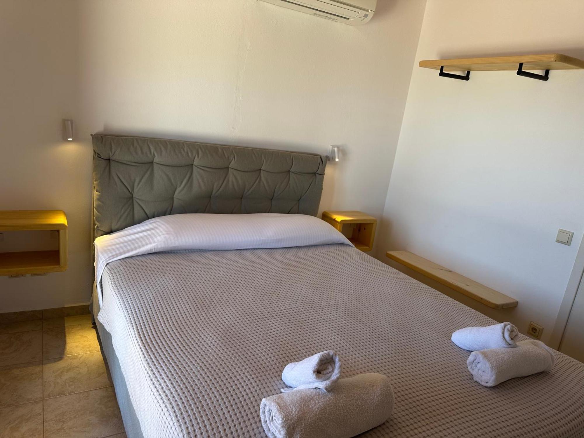 Andros Escape Condos Korthio Экстерьер фото